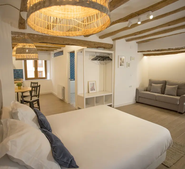 Alojamiento en Hostal Savoy