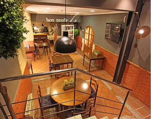 Cafetería Hostal Savoy