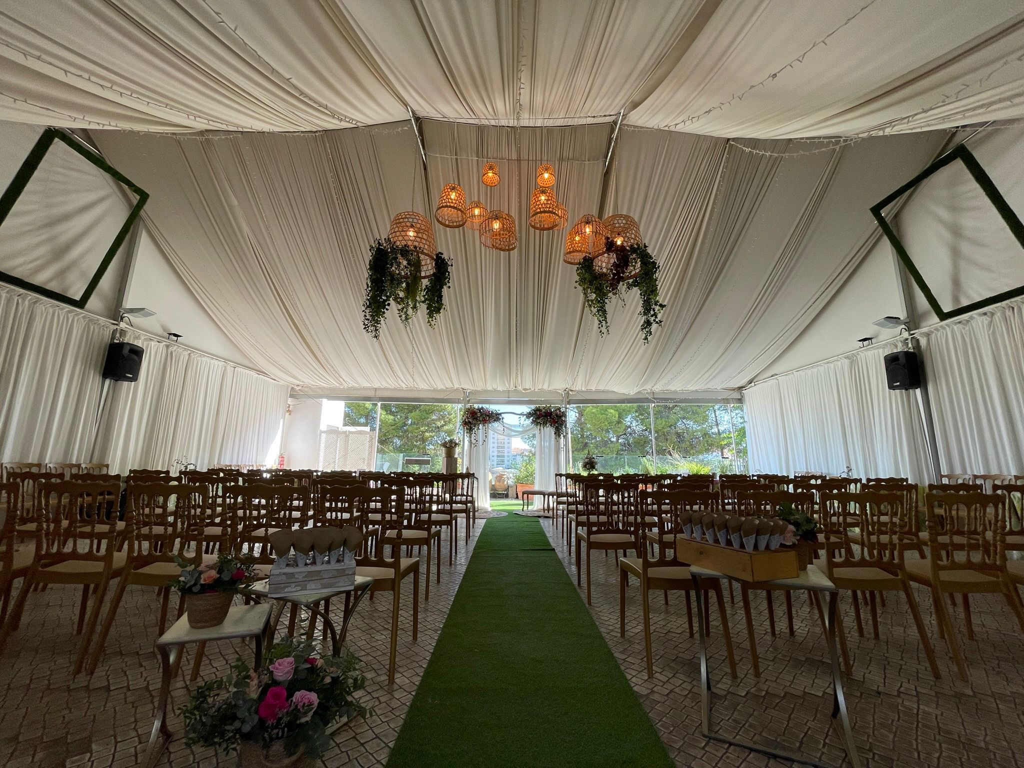Celebrate events in Alcoy: the perfect place for your wedding, communion or corporate event