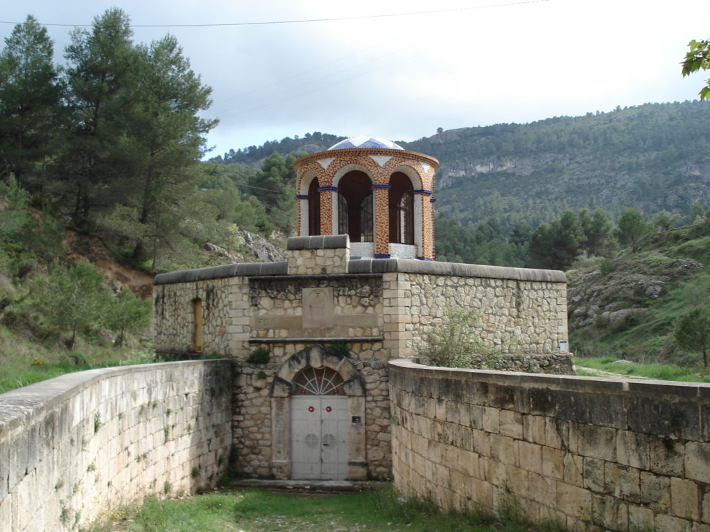Edifici_modernista_Font_del_Molinar