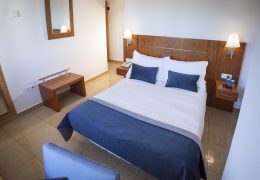 Single Room: Hotel in Alcoy