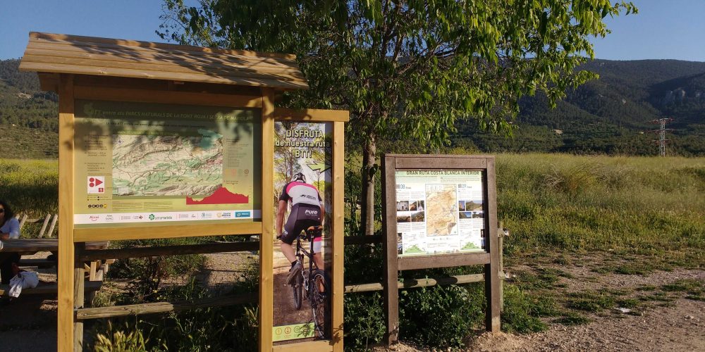 Ruta BTT entre la Font Roja y Serra de Mariola